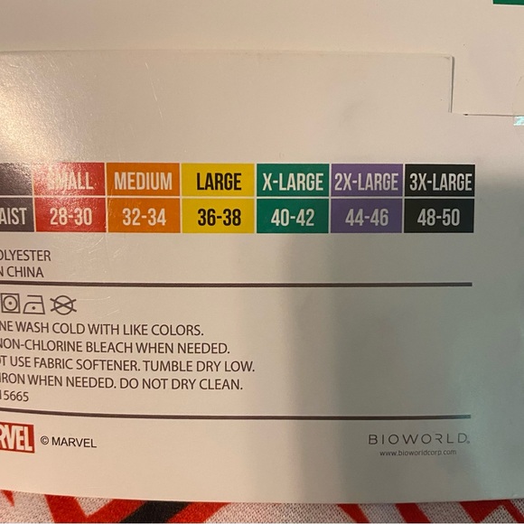 MEN’S Marvel Bar Logo Sleep Shorts NWT - Picture 3 of 5